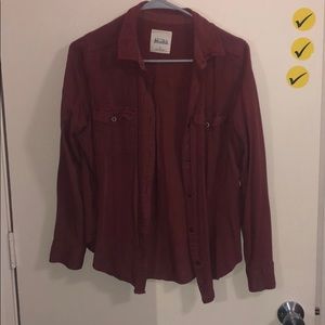 Extremely soft button Up